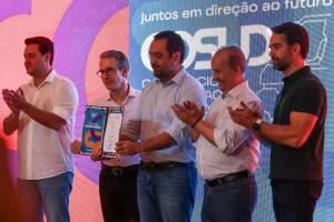 COSUD: governador Jorginho Mello assina Carta do Rio e reforça integração contra o crime organizado