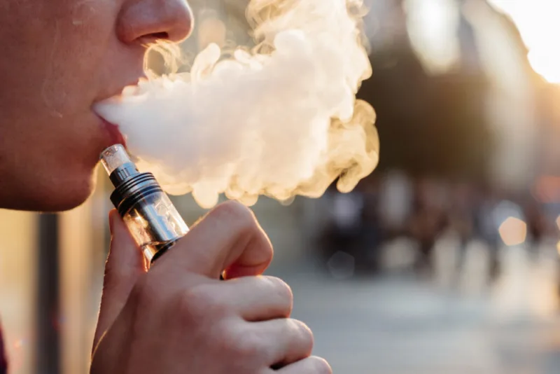 Professora da Unesc alerta para os perigos do cigarro eletrônico