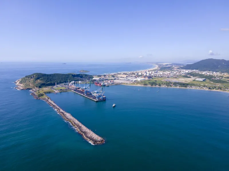 Porto de Imbituba investirá R$ 90,5 milhões nas obras de recuperação e reforço do molhe de abrigo