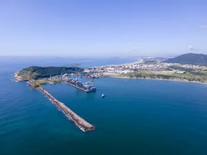 Porto de Imbituba investirá R$ 90,5 milhões nas obras de recuperação e reforço do molhe de abrigo
