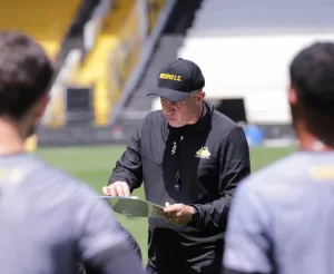 Elenco faz o penúltimo treino antes da estreia fora do HH