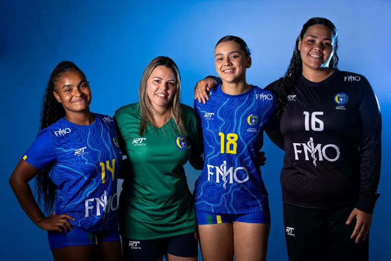 Atletas e auxiliar técnica de Criciúma vão disputar o Sul-Centro Americano de Handebol Feminino Sub-20 no Paraguai