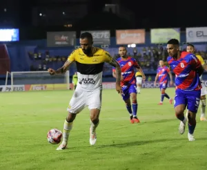 Criciúma estreia com derrota no Catarinense 2026