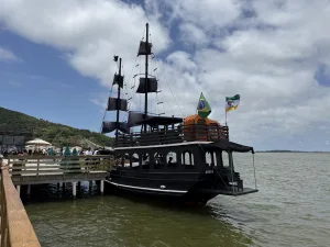 Laguna recebe nova escuna para passeios turísticos a partir desta sexta-feira