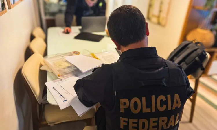 Daniel Vorcaro e familiares são alvos de busca e apreensão pela PF