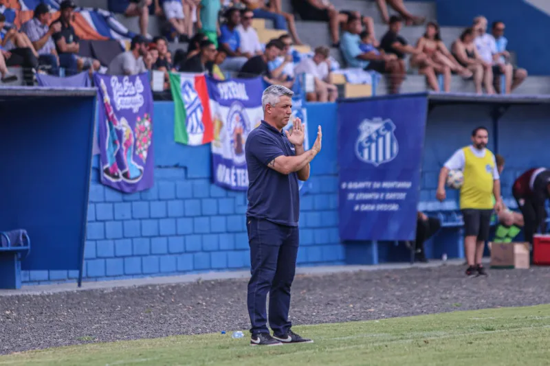 Hugo Scofield comandará o Caravaggio no Catarinense Sub-21