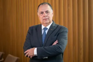 Escala 6x1: quem pagará a conta da jornada reduzida?