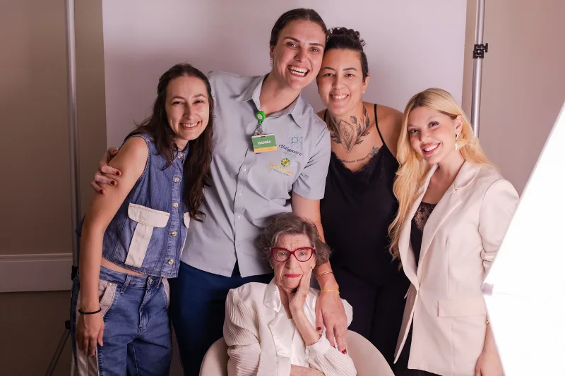 A beleza do tempo vivido inspira o Projeto Longevidade no Shopping Della