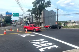 Prefeitura de Criciúma torna mais seguro o trânsito em rótula do Rio Maina