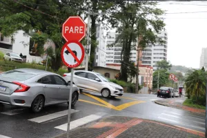 Trecho da rua Lauro Müller, no Centro, terá mão única a partir desta quarta-feira