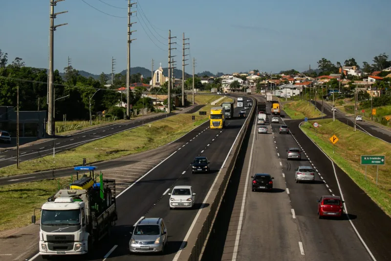ViaCosteira projeta mais de 770 mil veículos para o feriado de Tiradentes