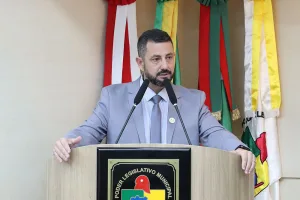 Câmara de Criciúma realiza Sessão Especial em homenagem aos 40 anos da EMEB Filho do Mineiro