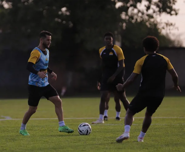 Criciúma duela com o Cuiabá na Arena Pantanal