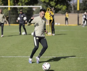 Tigre realiza treino tático para o confronto contra o Operário