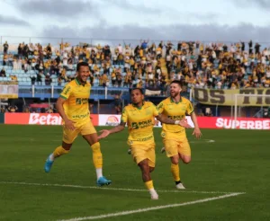 Tigre vence o Avaí em Florianópolis