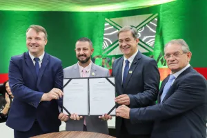 Neto Uggioni assume como prefeito interino de Criciúma por 10 dias