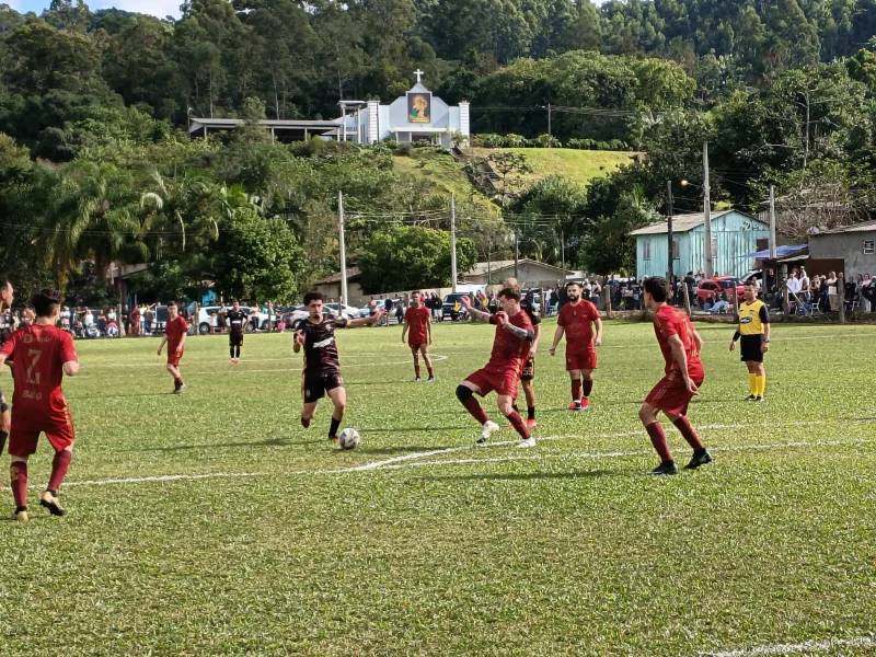 Pexinga, Santa Luzia e Boa Vista vencem e seguem com 100% de aproveitamento no Municipal de Futebol de Criciúma