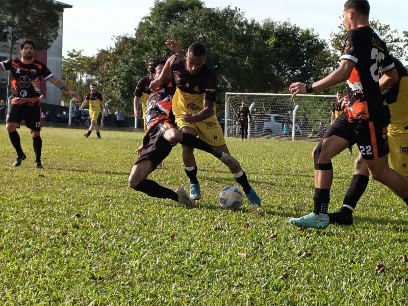 Definidos os semifinalistas do Campeonato Municipal de Futebol de Criciúma