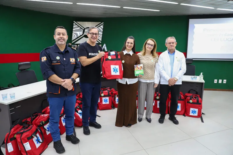Prefeitura de Criciúma prepara professores para agir em emergências com alunos