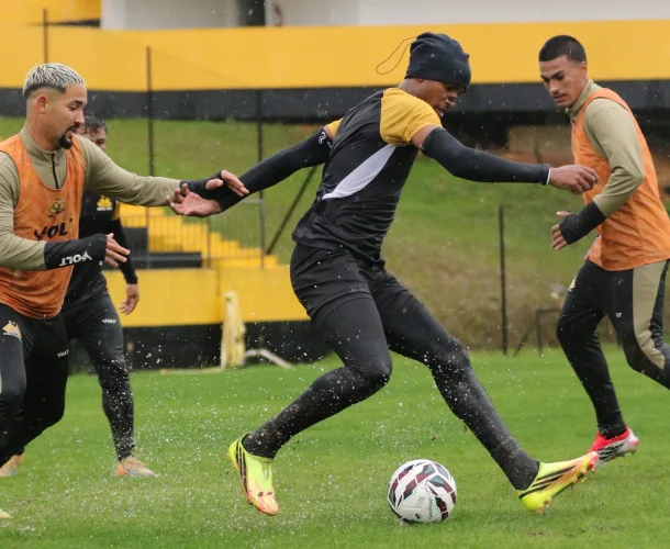 Elenco Carvoeiro inicia a preparação para a 21ª rodada