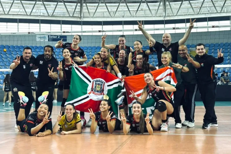Criciúma é bicampeã no vôlei feminino nos Joguinhos Abertos de Santa Catarina