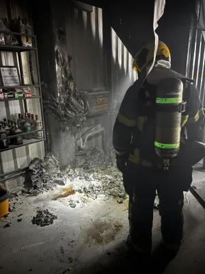 Incêndio atinge quadro de energia e causa estragos em bar no bairro Comerciário
