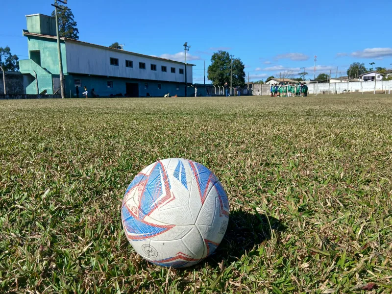 Criciúma prepara campeonato de futebol para atletas acima dos 50 anos