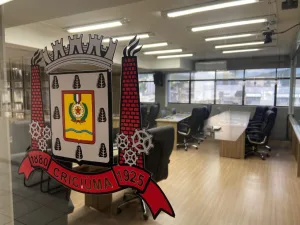 Valor do aluguel pago pelo Programa Moradia Temporária é questionado na Câmara de Criciúma
