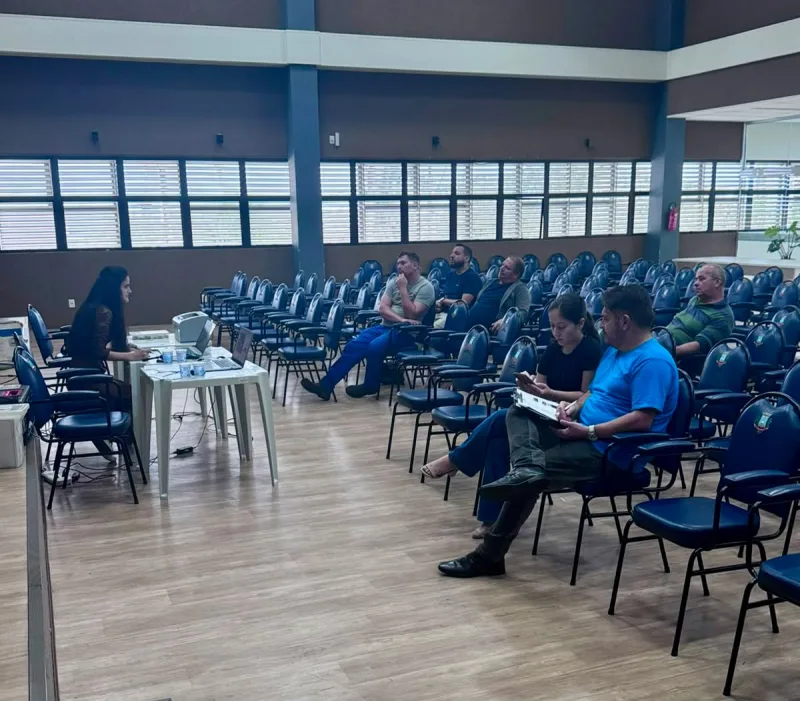 Prefeitura de Içara arrecada R$ 315 mil em leilão de veículos e máquinas pesadas