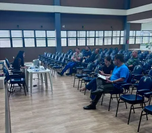 Prefeitura de Içara arrecada R$ 315 mil em leilão de veículos e máquinas pesadas