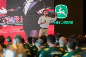 Andrea Iorio abordará na ExpoMais as novas competências no mundo da IA