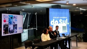 Com foco em fortalecer representatividade, entidades lançam ação da campanha "Voto pelo Sul" no centro de Criciúma